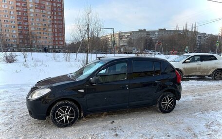 Renault Sandero I, 2012 год, 465 000 рублей, 2 фотография