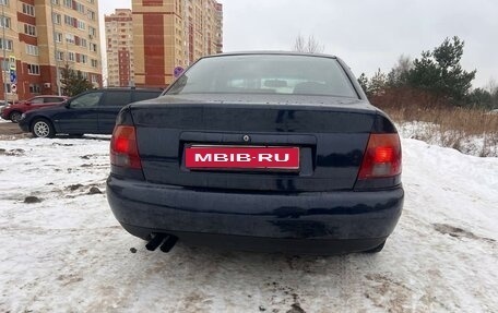 Audi A4, 1997 год, 410 000 рублей, 3 фотография