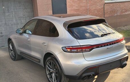 Porsche Macan I рестайлинг, 2024 год, 11 850 000 рублей, 3 фотография