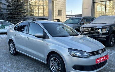 Volkswagen Polo VI (EU Market), 2011 год, 849 001 рублей, 3 фотография