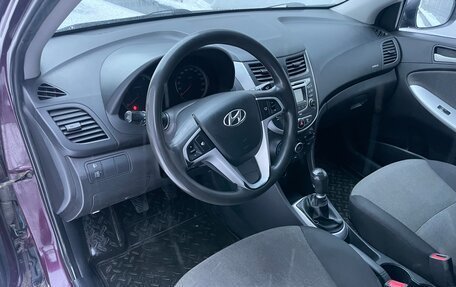 Hyundai Solaris II рестайлинг, 2012 год, 499 000 рублей, 9 фотография