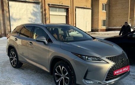 Lexus RX IV рестайлинг, 2021 год, 5 300 000 рублей, 3 фотография