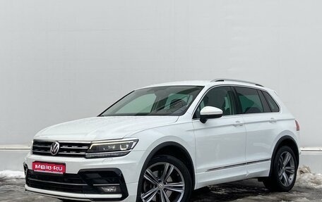 Volkswagen Tiguan II, 2018 год, 3 782 800 рублей, 1 фотография