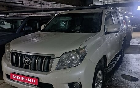 Toyota Land Cruiser Prado 150 рестайлинг 2, 2011 год, 2 350 000 рублей, 4 фотография