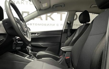 Hyundai Solaris II рестайлинг, 2021 год, 1 660 000 рублей, 12 фотография