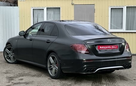 Mercedes-Benz E-Класс AMG, 2018 год, 5 950 000 рублей, 9 фотография