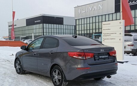 KIA Rio III рестайлинг, 2017 год, 1 417 200 рублей, 8 фотография