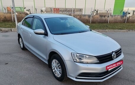 Volkswagen Jetta VI, 2018 год, 1 340 000 рублей, 2 фотография