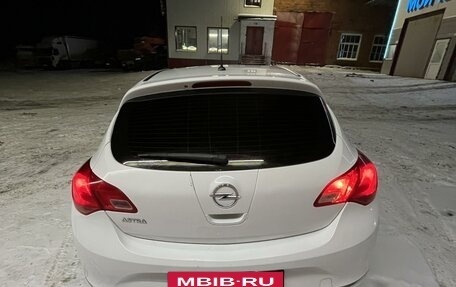 Opel Astra J, 2013 год, 770 000 рублей, 6 фотография