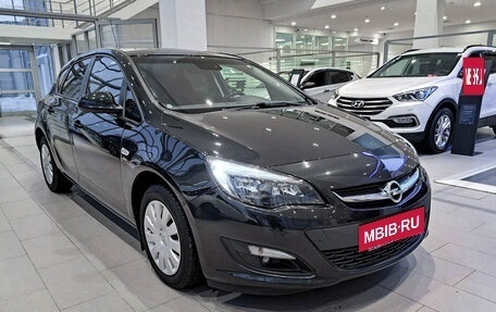 Opel Astra J, 2014 год, 875 000 рублей, 7 фотография