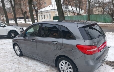 Mercedes-Benz B-Класс, 2014 год, 1 800 000 рублей, 8 фотография