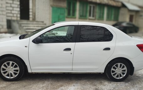 Renault Logan II, 2014 год, 600 000 рублей, 5 фотография