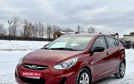 Hyundai Solaris II рестайлинг, 2014 год, 889 000 рублей, 2 фотография