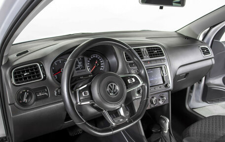 Volkswagen Polo VI (EU Market), 2019 год, 1 395 000 рублей, 19 фотография