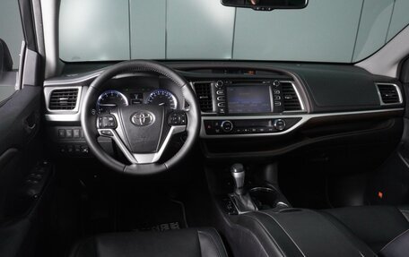 Toyota Highlander III, 2014 год, 3 439 000 рублей, 6 фотография