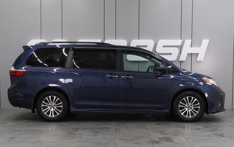 Toyota Sienna III, 2019 год, 3 699 000 рублей, 5 фотография