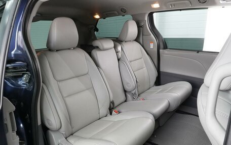 Toyota Sienna III, 2019 год, 3 699 000 рублей, 7 фотография