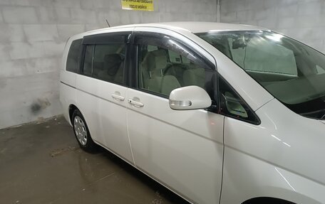 Toyota ISis I, 2010 год, 1 200 000 рублей, 7 фотография