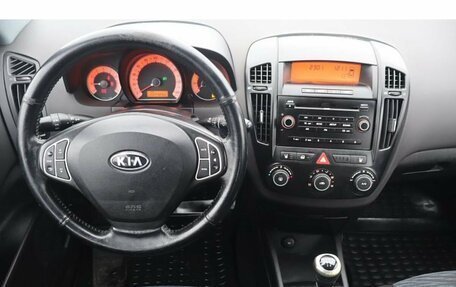 KIA cee'd I рестайлинг, 2008 год, 434 000 рублей, 8 фотография