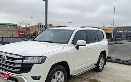 Toyota Land Cruiser, 2023 год, 1 900 000 рублей, 2 фотография