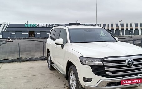 Toyota Land Cruiser, 2023 год, 1 900 000 рублей, 8 фотография