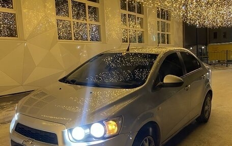 Chevrolet Aveo III, 2012 год, 700 000 рублей, 3 фотография