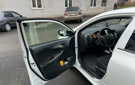 Toyota Corolla, 2011 год, 1 290 000 рублей, 30 фотография