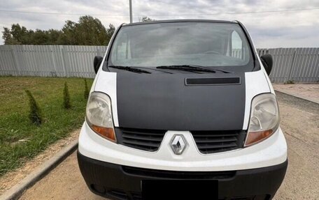 Renault Trafic, 2007 год, 970 000 рублей, 2 фотография