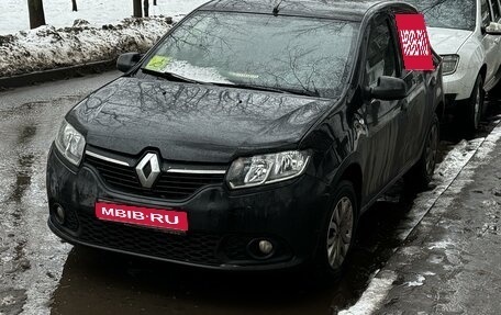 Renault Sandero II рестайлинг, 2015 год, 690 000 рублей, 1 фотография