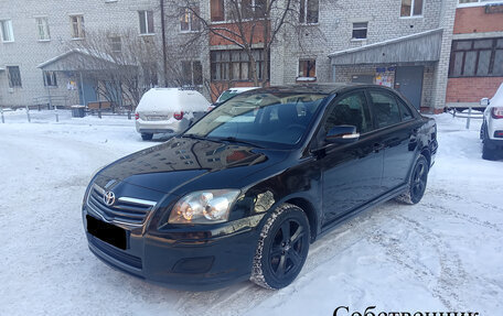 Toyota Avensis III рестайлинг, 2008 год, 930 000 рублей, 1 фотография