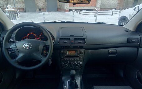 Toyota Avensis III рестайлинг, 2008 год, 930 000 рублей, 29 фотография