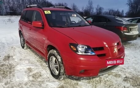 Mitsubishi Outlander III рестайлинг 3, 2006 год, 530 000 рублей, 5 фотография