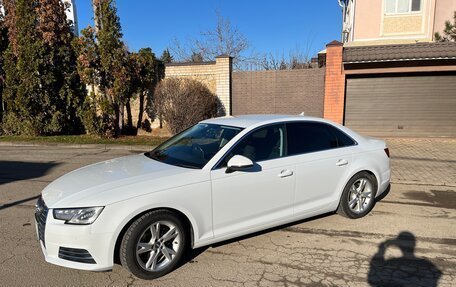 Audi A4, 2016 год, 2 300 000 рублей, 6 фотография