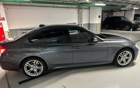 BMW 3 серия, 2018 год, 3 690 000 рублей, 13 фотография