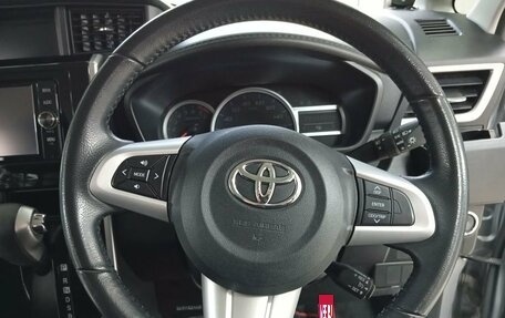 Toyota Roomy I, 2017 год, 1 357 000 рублей, 16 фотография