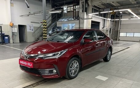 Toyota Corolla, 2018 год, 2 079 000 рублей, 3 фотография