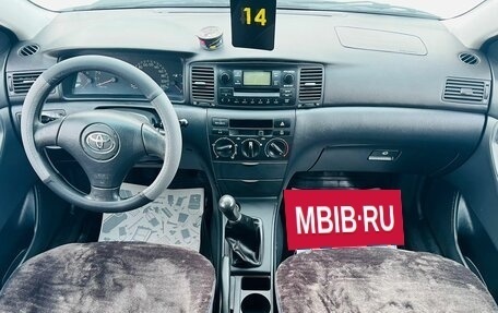 Toyota Corolla, 2003 год, 749 999 рублей, 14 фотография