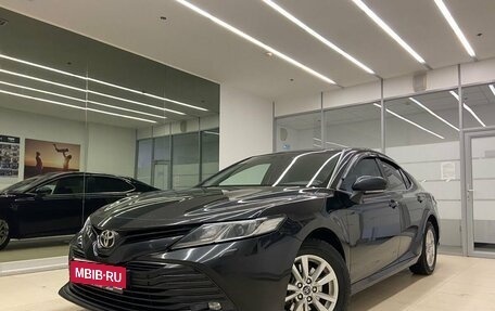 Toyota Camry, 2019 год, 2 550 000 рублей, 1 фотография