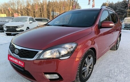 KIA cee'd I рестайлинг, 2010 год, 734 995 рублей, 3 фотография