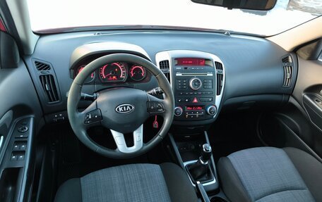 KIA cee'd I рестайлинг, 2010 год, 734 995 рублей, 18 фотография