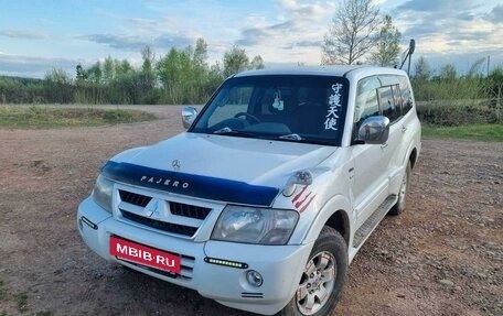 Mitsubishi Pajero III рестайлинг, 2003 год, 1 250 000 рублей, 22 фотография