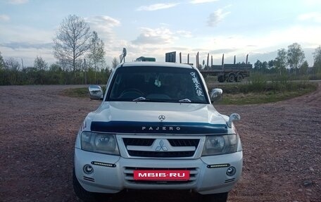 Mitsubishi Pajero III рестайлинг, 2003 год, 1 250 000 рублей, 23 фотография