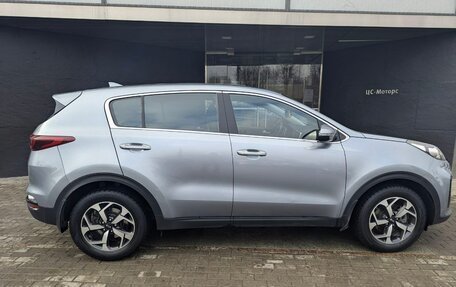 KIA Sportage IV рестайлинг, 2018 год, 2 105 000 рублей, 5 фотография