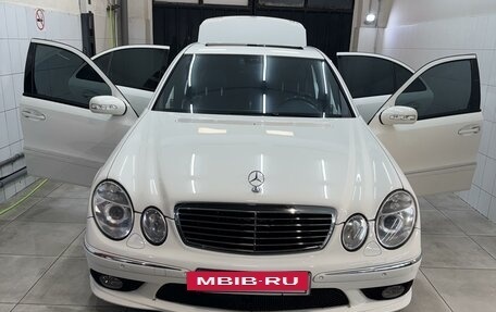 Mercedes-Benz E-Класс, 2005 год, 1 500 000 рублей, 3 фотография