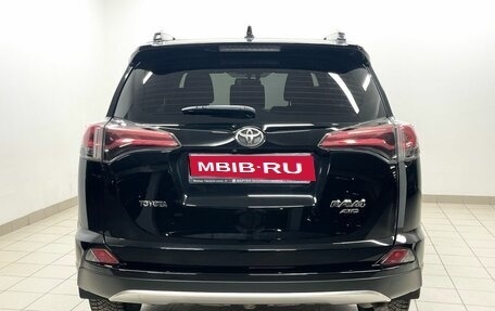 Toyota RAV4, 2018 год, 2 944 000 рублей, 5 фотография