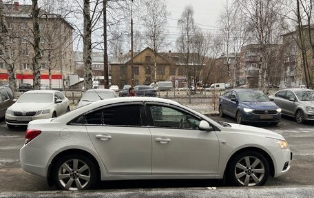 Chevrolet Cruze II, 2012 год, 800 000 рублей, 5 фотография