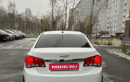 Chevrolet Cruze II, 2012 год, 800 000 рублей, 7 фотография