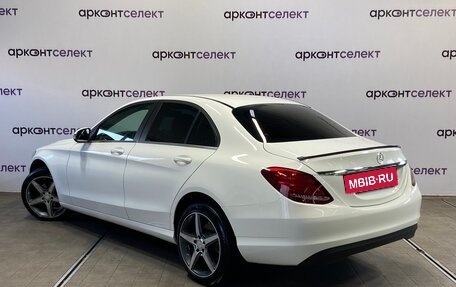 Mercedes-Benz C-Класс, 2015 год, 1 990 000 рублей, 3 фотография