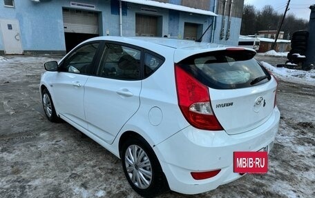 Hyundai Solaris II рестайлинг, 2012 год, 720 000 рублей, 2 фотография