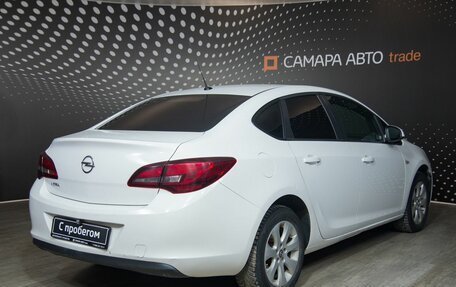 Opel Astra J, 2014 год, 913 500 рублей, 2 фотография